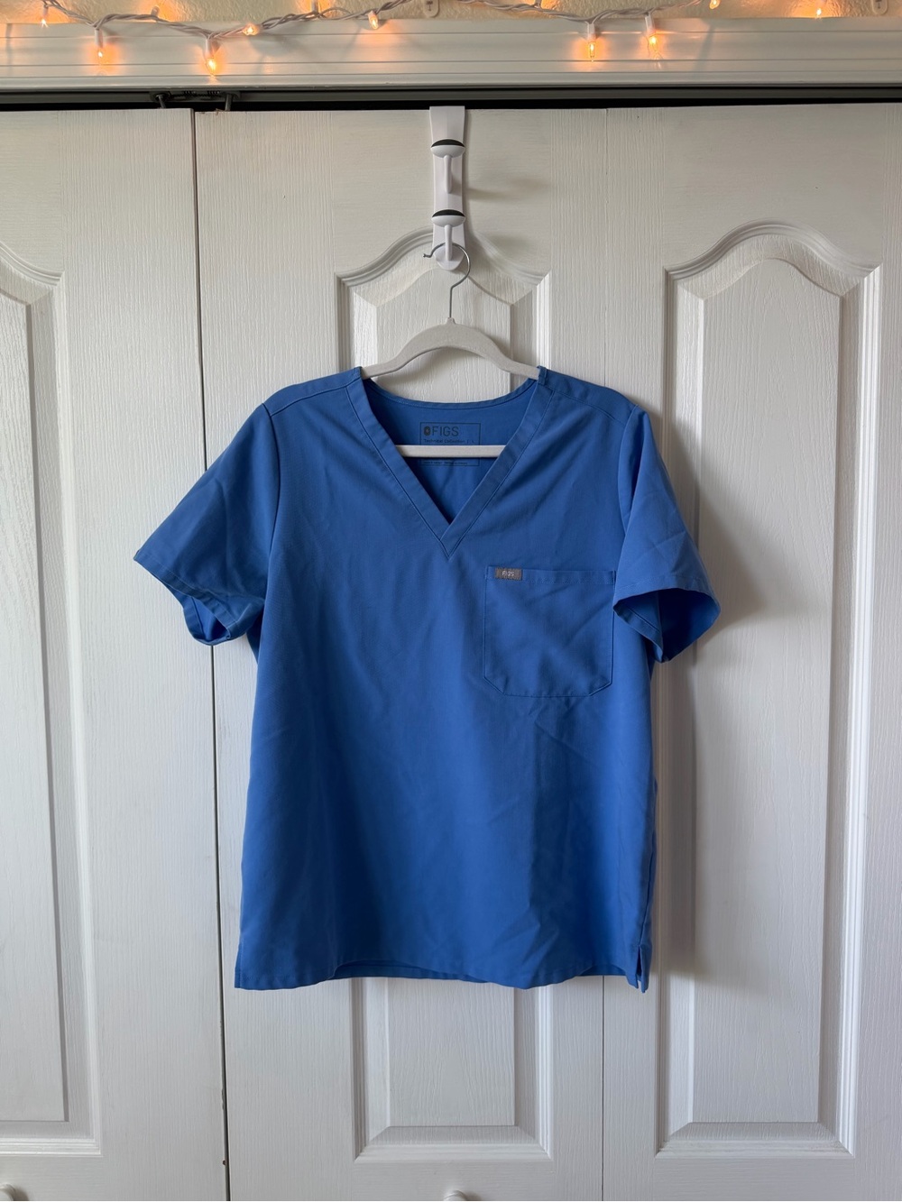 FIGS V-Neck Scrub Top in Ceil Blue